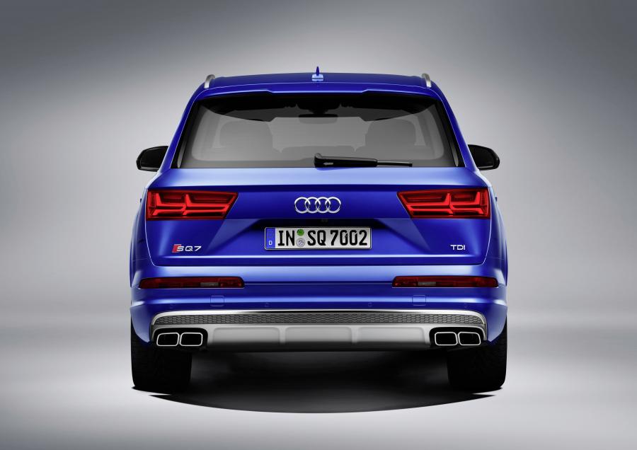  Audi SQ7 TDI (4M) 2016 года  (WW) (фото 16 из 35)